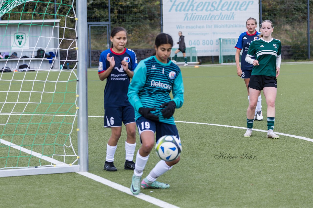 Bild 375 - wU19 Rissener SV - VfL Pinneberg : Ergebnis: 9:1